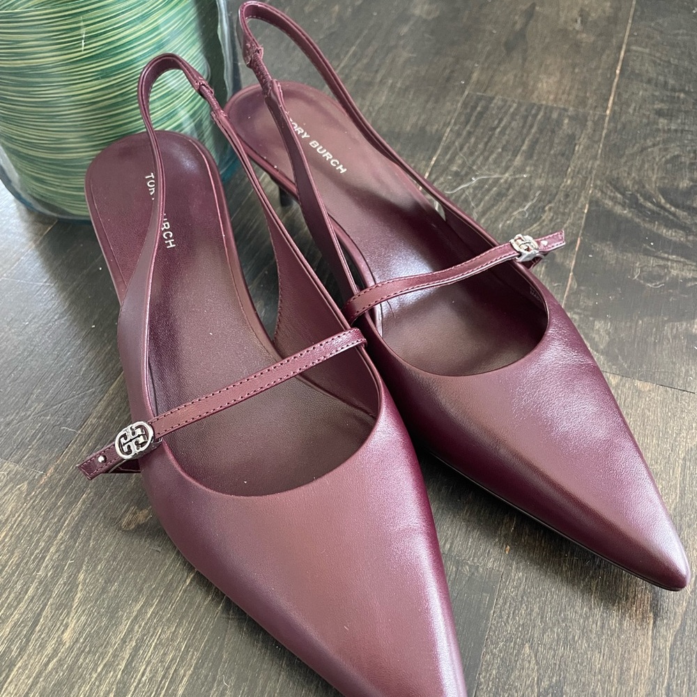 Tory Burch Women’s Burgundy Pointed Slingback Flats size 7 - Picture 2 of 7